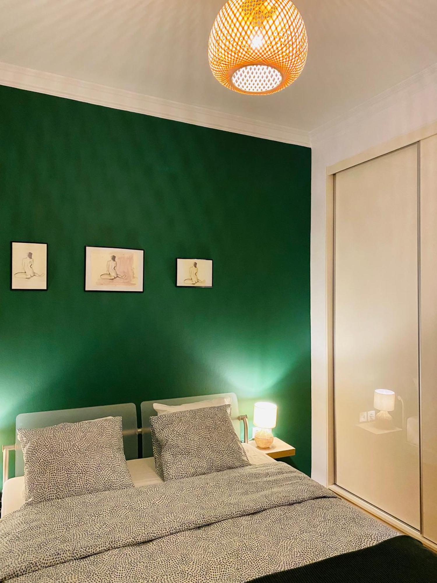 Antinoros Inn, Stylish Apartment,3' To Metro Athens Ngoại thất bức ảnh