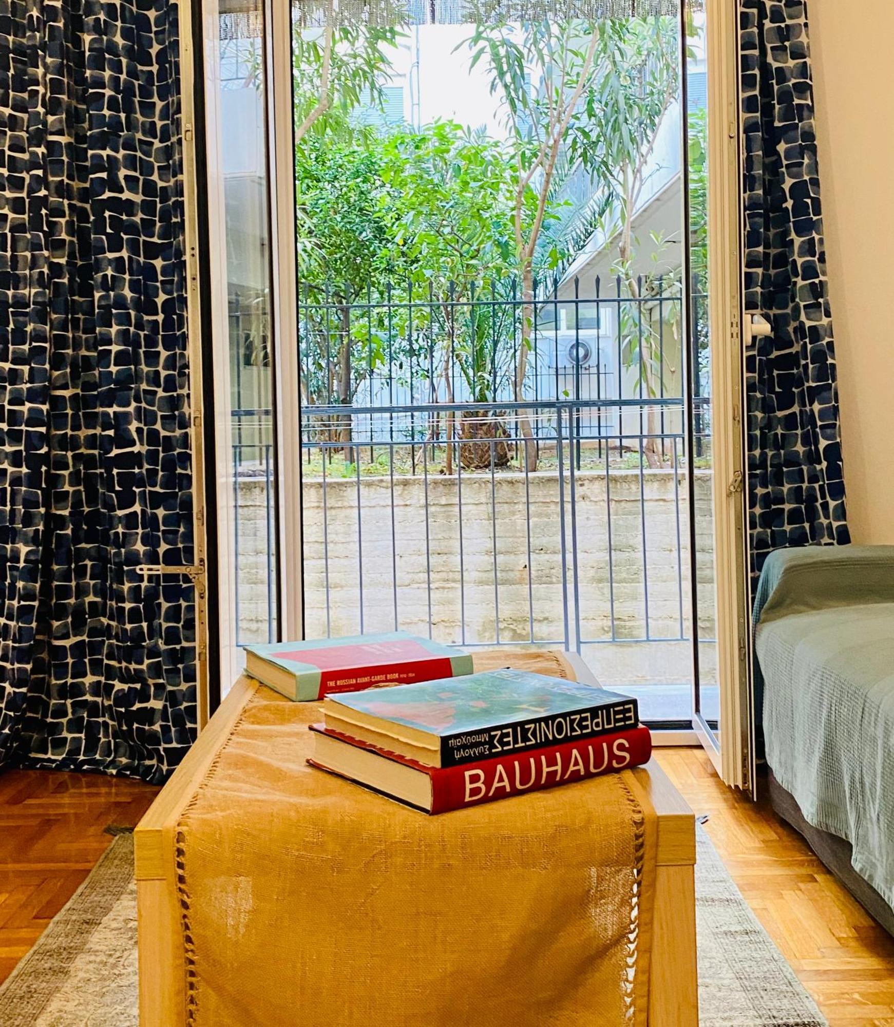 Antinoros Inn, Stylish Apartment,3' To Metro Athens Ngoại thất bức ảnh