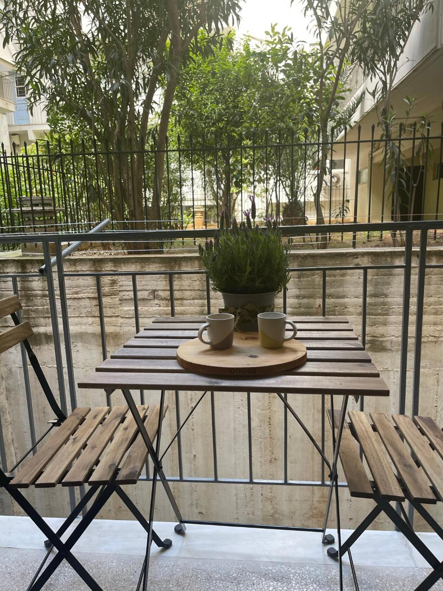 Antinoros Inn, Stylish Apartment,3' To Metro Athens Ngoại thất bức ảnh
